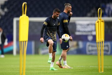 شاهماهی پرسپولیس تسلیم شد
