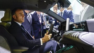عکس | ماشین جدید امانوئل مکرون، رییسجمهور فرانسه
