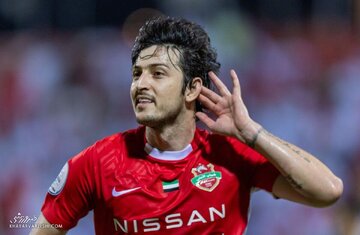 عکس| واکنش بامزه سردار آزمون به قهرمانی استقلال