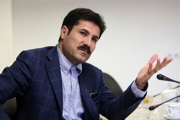 معاون پزشکیان: دیگر اجازه نخواهیم داد پول در هر جایی و به هر طریقی هزینه شود/ اینگونه نباشد که تسهیلاتی پرداخت شود اما اثری از شغل وجود نداشته باشد