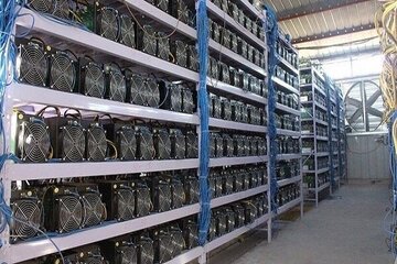 ممنوعیت استخراج رمزارز/ فعالیت‌های قانونی استخراج ارز دیجیتال چه می‌شود؟
