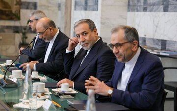 مکانیسم ماشه نباید به پاشنه آشیل ما تبدیل شود/ مذاکرات ایران و اروپا برای ترامپ مهم نیست/ نیازمند اصلاح ساختاری هستیم