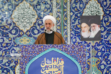 واکنش امام جمعه تهران به انفجار بندرعباس/ رهبر انقلاب در این گونه موارد حساسیت دارند که علل وقوع حوادث کشف بشود/ در فاجعه انفجار مسامحاتی بود