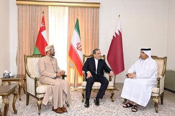 وزیرخارجه قطر در نشست مشترک با عراقچی و البوسعیدی چه گفت؟