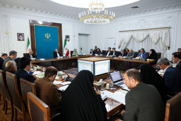 پزشکیان: اگر محیط زیست تخریب شود، انسانها آسیب جدی خواهند دید/ مهمترین مشکل کشور در زمینه محیط زیست، فقدان یک برنامه جامع است