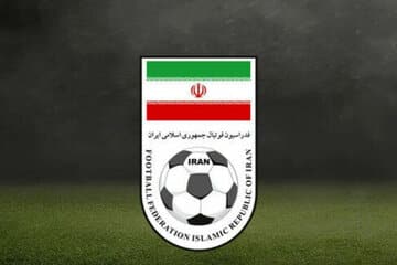 چرا میلیاردها میلیارد تومان بودجه به فدراسیون فوتبال می دهید؟/ پول را می گیرند ،به ریش همه هم می خندند
