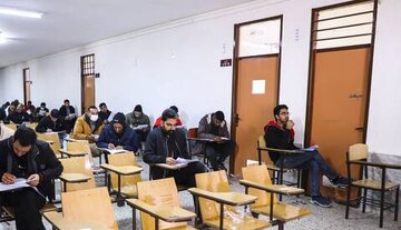 اصلاح دفترچه آزمون استخدامی آموزش و پرورش/ سربازان و طلاب امکان ثبت‌نام در آزمون دارند؟