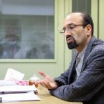 اقتصاد نیاز به مفری برای خروج از این وضعیت دارد/ خیرخواهان: مدیران ناتوان امکان اصلاح را کاهش می‌دهند