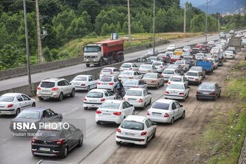 ترافیک سنگین در محورهای شمالی؛ محدودیت‌های تردد اعلام شد