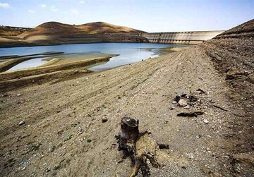 خشکسالی استثنایی در تهران/ هشدار طوفان‌های شرقی و بادهای ۱۲۰ روزه