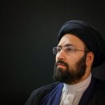 سیدعلی خمینی: از فردای ۲۲ بهمن از بعضی آرمان‌ها تنازل و عقب‌نشینی داشته‌ایم/ ما ۱۰، ۲۰ سال رها کردیم تا به اینجا رسیدیم