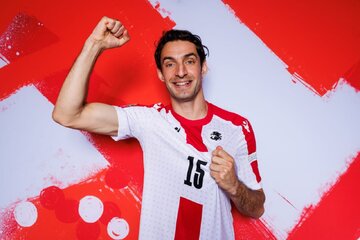 عکس | تبریک یک پرسپولیسی به ستاره پاری‌سن‌ژرمن