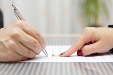 کاهش مهریه به ۱۴ سکه برای زنان ناامنی ایجاد می‌کند
