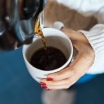 ۱۶ جرعه از این نوشیدنی محبوب بنوشید و از ابتلا به زوال عقل پیشگیری کنید