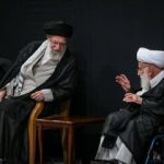 آیت الله جنتی با ویلچر به دیدار رهبر انقلاب رفت! + تصاویر