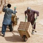 استخدام و بکارگیری اتباع بیگانه غیرمجاز جرم است؟