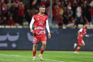 باشگاه پرسپولیس: قرارداد دورسون بند جدایی ندارد