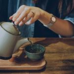 بهترین نوشیدنی‌ها برای کوچک کردن شکم