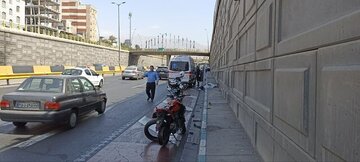 بی‌احتیاطی سواری پژو جان موتورسوار را گرفت