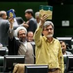 تذکر تند به وزیر دادگستری در مجلس/ کوچک زاده: چرا قانون را درباره فردی که با وقاحت ۱۲۰ مسئول نظام را به همخوابی و زنا متهم کرد، اجرا نمی‌کنید؟