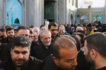 حضور  پزشکیان در مراسم گرامیداشت سپهبد شهید باقری + تصاویر