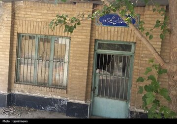 در رویای گنج؛ جزئیات جدید از حفاری شبانه در امامزاده عبدالله(ع)‌