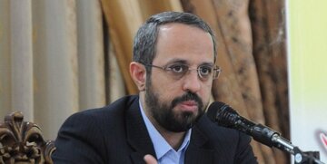 دستیار رئیس مجلس: بخشی از اصلاح‌طلبان ممکن است به انسجام لطمه بزنند/ اجازه ندهیم سکوت حاکم شود