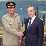 دیدار مهم فرمانده ارتش پاکستان با وزیرخارجه چین
