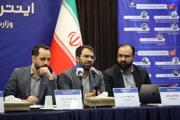 راهکار راه‌اندازی سیستم‌عامل بومی، یعنی تعلیق به محال / نمی‌شود در شرایط فعلی، اینترنت کشور را مستقل از گوگل یا اندروید کرد