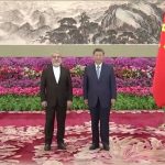رحمانی فضلی استوارنامه‌اش را با بالاترین سطح اختیارات دیپلماتیک به شی‌جین‌پینگ تقدیم کرد/عکس