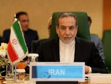 عراقچی در پاسخ به یک خبر جعلی: آلمان شریک «کار کثیف» علی برنامه هسته‌ای ایران است
