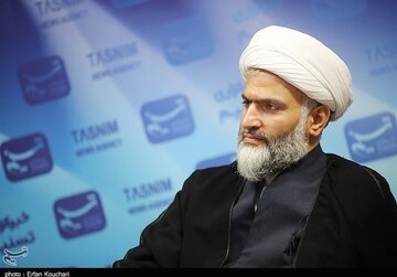 عضو مجلس خبرگان: خون ترامپ ملعون ارزشی ندارد/ اگر مؤمنی انتقام خون شهدا را بگیرد و این تهدید را از سر کشور بردارد، این اقدام وظیفه‌ای شرعی خواهد بود