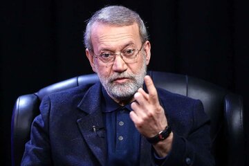 لاریجانی: در حال بررسی پیام آمریکا هستیم/ سازمان ملل و شورای امنیت به صحنه تمسخر و مضحکه تبدیل شده‌اند/ بعد از جنگ دیگر به آمریکا اطمینان نداریم