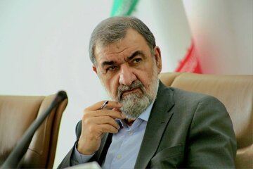محسن رضایی: آمریکا با آبروریزی شدیدی مواجه و تحقیر شد؛ عملا یال و کوپالش ریخت، چیزی به دست نیاورد/ اسرائیل فکر نمی‌کرد که تل آویو ناامن شود