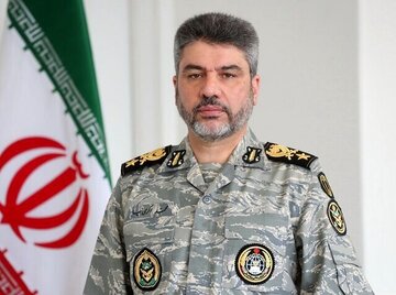 نقشه آمریکا و اسرائیل برای ایران و سوریه به روایت یک مقام ارشد ارتش/ افزایش اتحاد و همبستگی در کشور نتیجه نقش آفرینی رهبر انقلاب بود