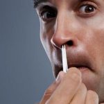 هشدار؛ موهای بینی را نکنید!
