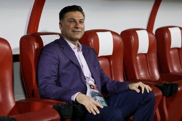 واکنش متفاوت مظفری‌زاده به شوخی سطل آب!