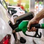 واکنش مهم وزیر نفت به شایعه تغییر قیمت و سهمیه بنزین