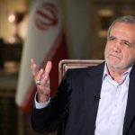 پزشکیان: اگر قرار است بمانیم، باید مردم ما را بپذیرند/ دنبال تشریفات نبودم و نیستم/ نمی‌توان صِرف قانون‌گذاری اجتماعی، رفتار فرهنگی مردم را تغییر داد