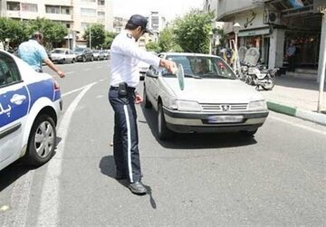 پژو ۴۰۵ با خلافی ۶۶ میلیون تومانی توقیف شد