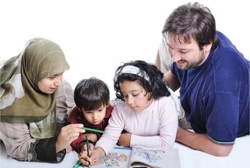 چگونه با فرزندانمان درباره جنگ صحبت کنیم؟/ ۸ توصیه مهم