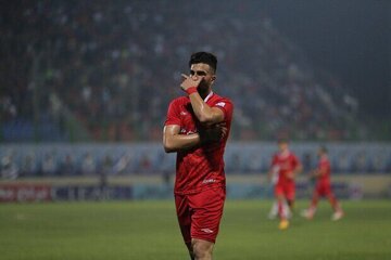 یک پرسپولیسی زیر ذره‌بین استقلال