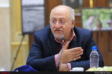اعتراض حق‌شناس به توهین‌ تندروها به پزشکیان؛ عرصه سیاسی را با چاله میدان اشتباه گرفتند/ مجموع آراء آنها در حوزه انتخابیه تهران کمتر از ۵ درصد بود