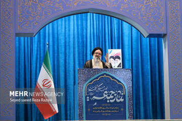 انتقاد تند احمد خاتمی از بیانیه جبهه اصلاحات؛اینها عددی نیستند/کارگزاری که می‌گوید در زمان گرسنگی مردم اعتقادی به حجاب ندارد بیخود مسئولیت پذیرفته است