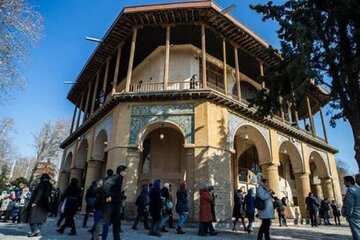 بازدید از موزه برای خانواده پر جمعیت و زنان باردار رایگان شد