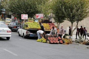 برخورد شهرداری با سدمعبر وانتی‌ها در تهران