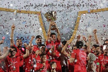 بررسی وضعیت ۱۶ تیم لیگ برتر؛ از تراکتور آماده تا چالش‌های استقلال و پرسپولیس