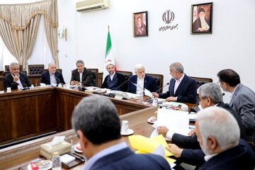 جلسه مشترک معاونین اول سران قوا با دستورکار ویژه/ رفع موانع تردد ایرانیان خارج از کشور محقق می شود؟ + جزئیات