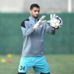 حسینی مصدوم شد، یک پرسپولیسی جانشین گلر سپاهان در تیم ملی شد