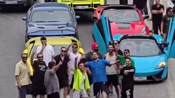 صاحبان خودروهای بنز و لامبورگینی و مک‌لارن چرا جاده فیروزکوه را بستند؟/ عکس